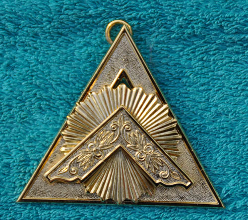 Royal Arch Chapter Officers Collar Jewel - Principal Sojourner - Click Image to Close